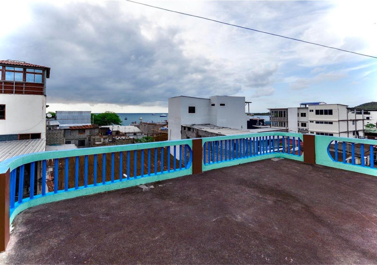 Blue Horizon - Galapagos Home 巴克里索莫雷诺港 外观 照片